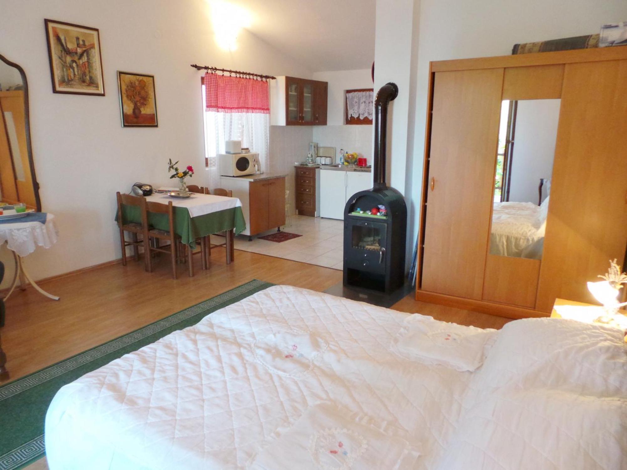Apartment Snjezana-2 By Interhome Karlobag Dış mekan fotoğraf